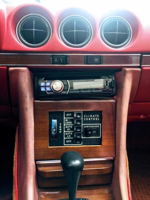 1978 Mercedes-Benz 400-Series Red Leather - photo 4