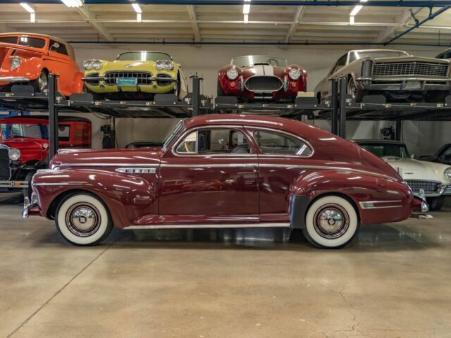 1941 Buick Model 46S 2 Door Sedanette Fastback - photo 6