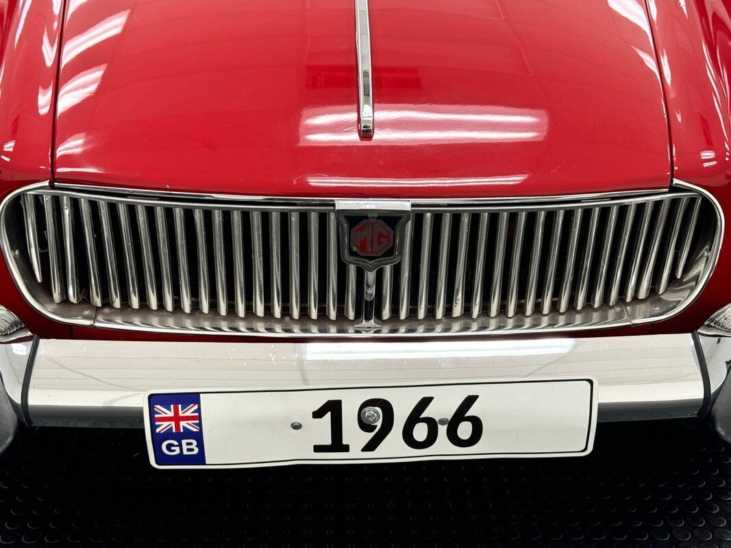 1966 MG Midget Roadster - photo 9