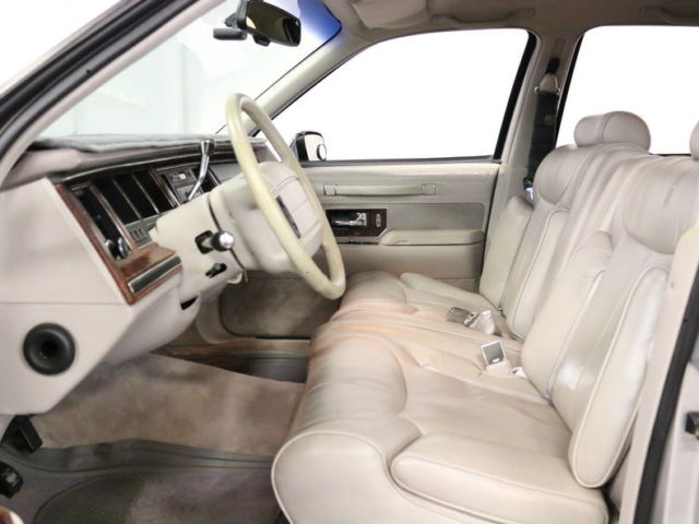 1992 Lincoln Town Car Signature Series - photo 5