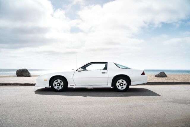 10k-Mile 1992 Chevrolet Camaro RS 25th Anniversary Edition 1992 Chevrolet Camaro 2DR