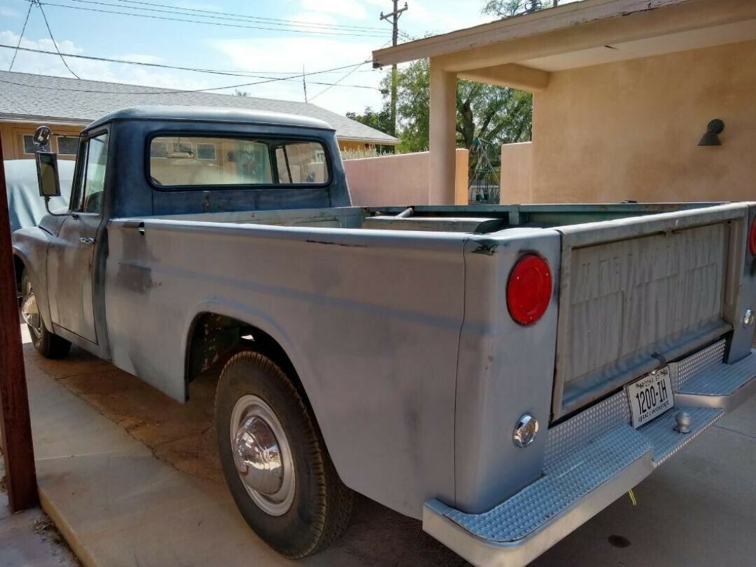 1967 International Harvester 1200B - photo 3