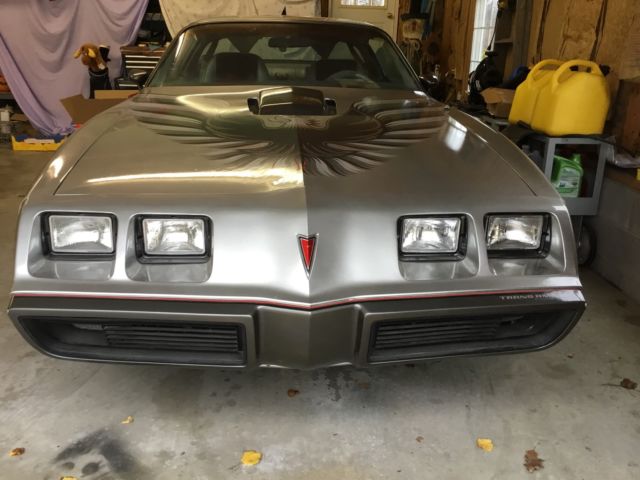 1979 Pontiac Trans Am 10th anniversary pace car - photo 3