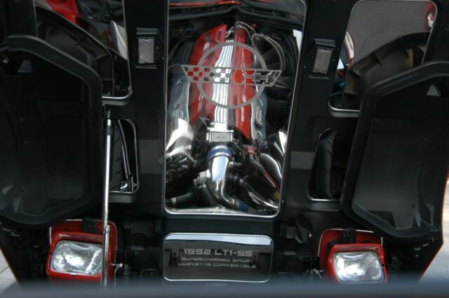 1992 Chevrolet Corvette Convertible - photo 7