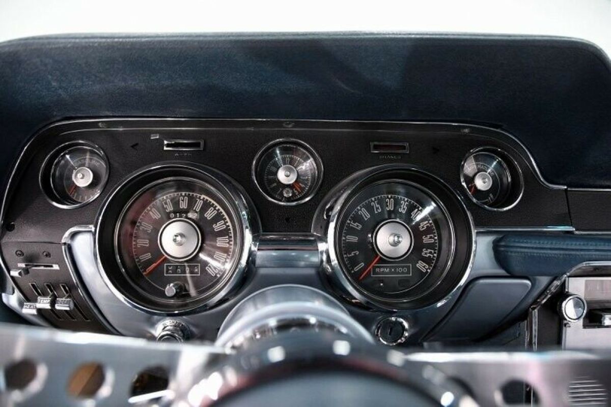 1967 Ford Mustang GT - photo 2