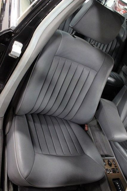 1987 Mercedes-Benz 400-Series 420SEL W126 - photo 12