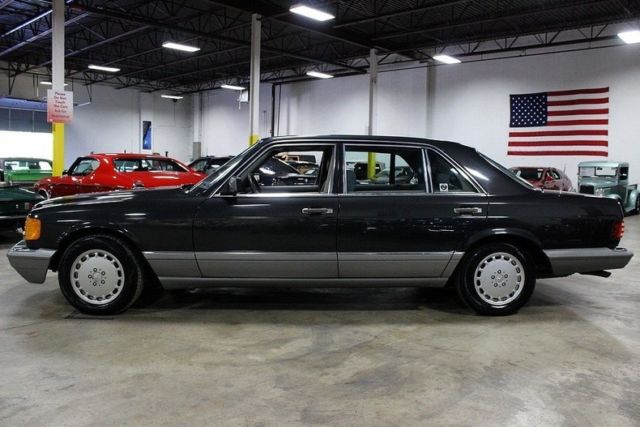 1987 Mercedes-Benz 400-Series 420SEL W126 - photo 2