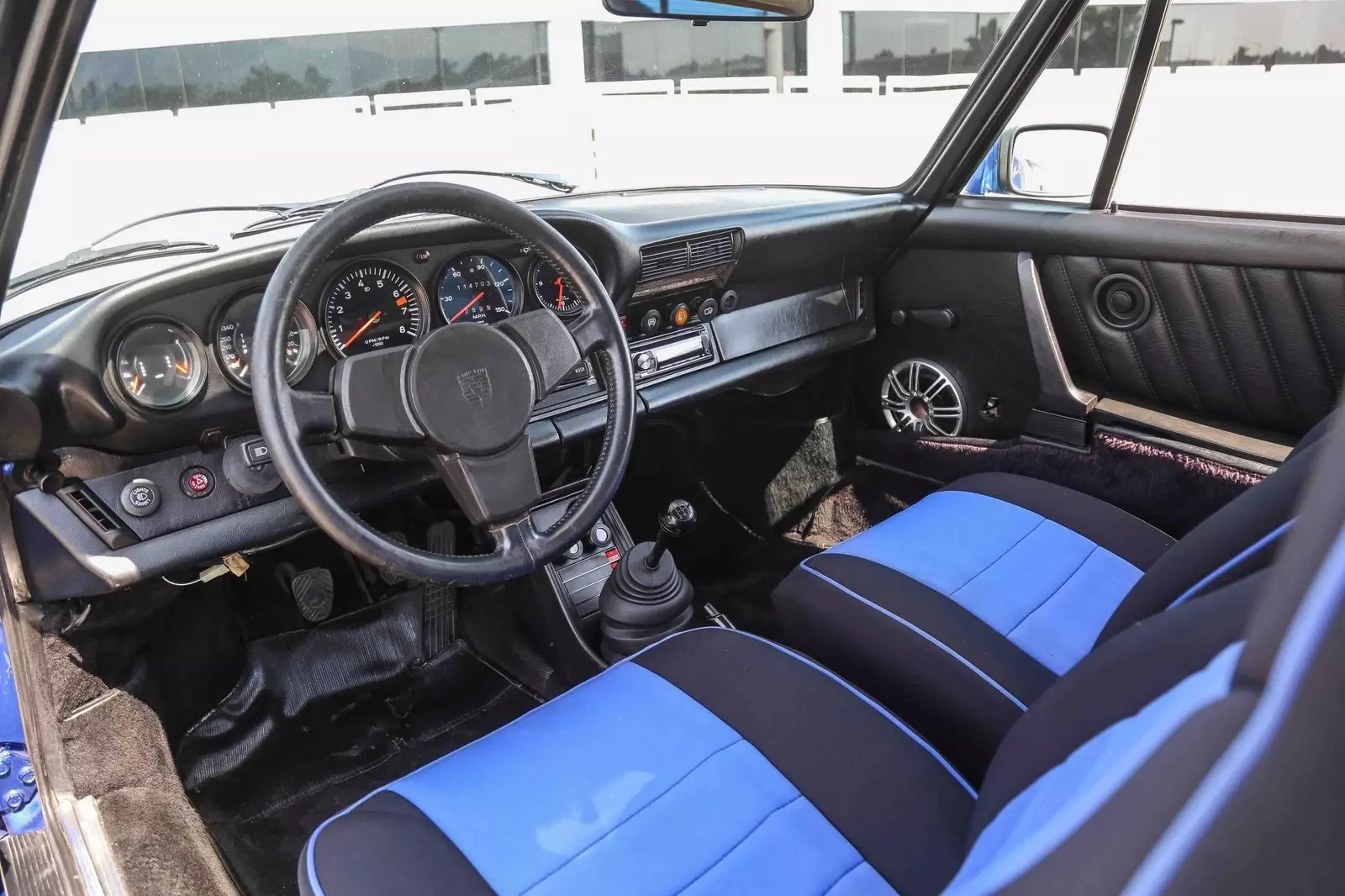 1977 Porsche 911 - photo 6
