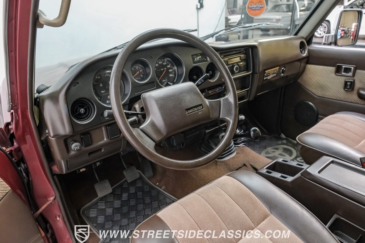 1988 Toyota Land Cruiser FJ62 - photo 5