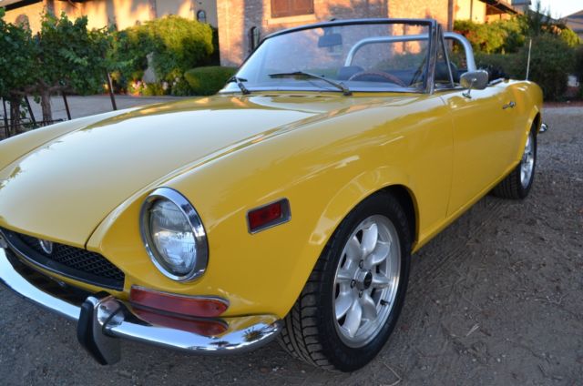 1971 Fiat 124 Spider CALIFORNIA 124 RESTORED CONV. - photo 5