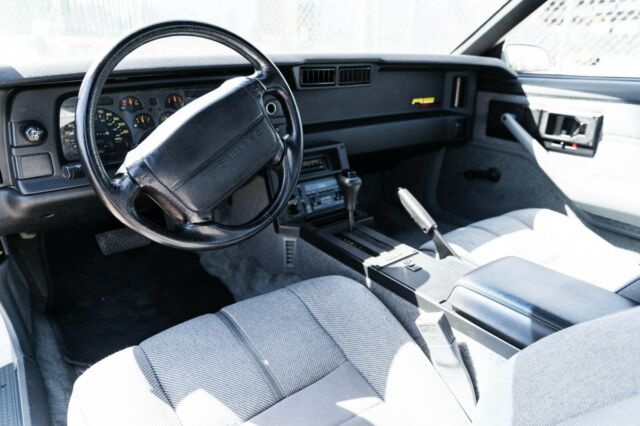 1992 Chevrolet Camaro 2DR - photo 5