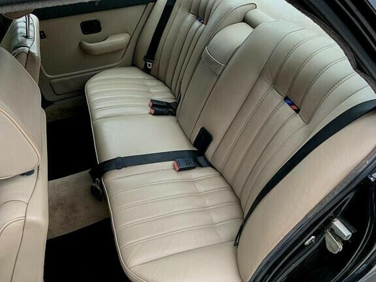 1988 BMW M5 - photo 5