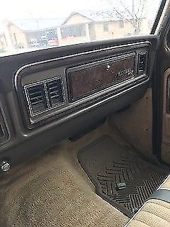 1979 Ford F-150 tan/brown XLT package - photo 10