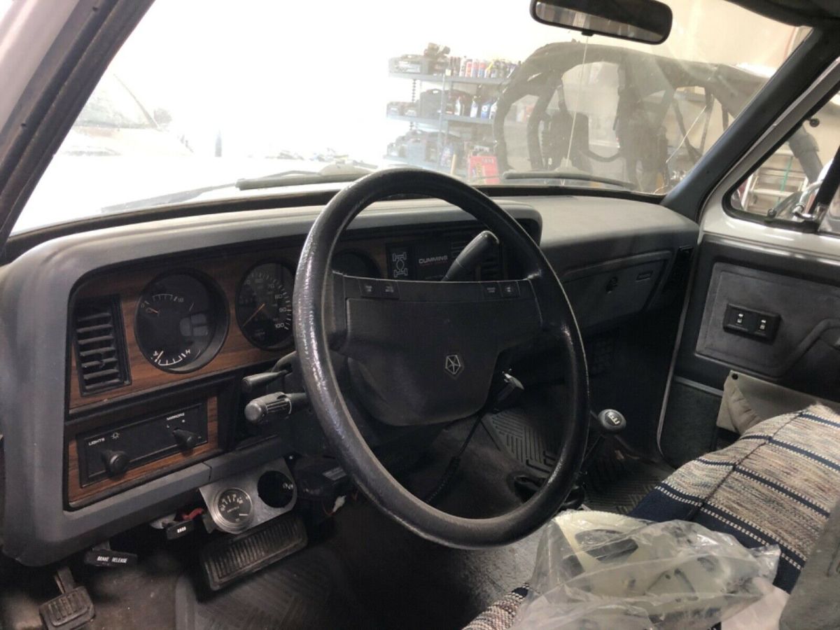 1991 Dodge Ram 2500 - photo 4