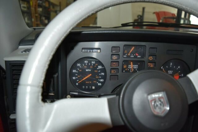 1984 Pontiac Fiero Indy Pace Car Edition - photo 11