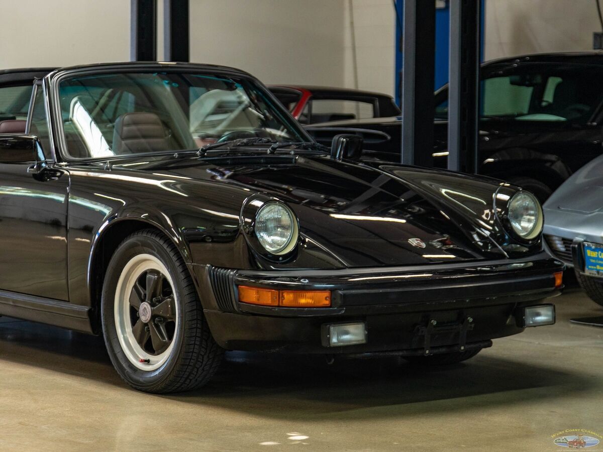 1983 Porsche 911 Targa 5 spd Coupe - photo 12