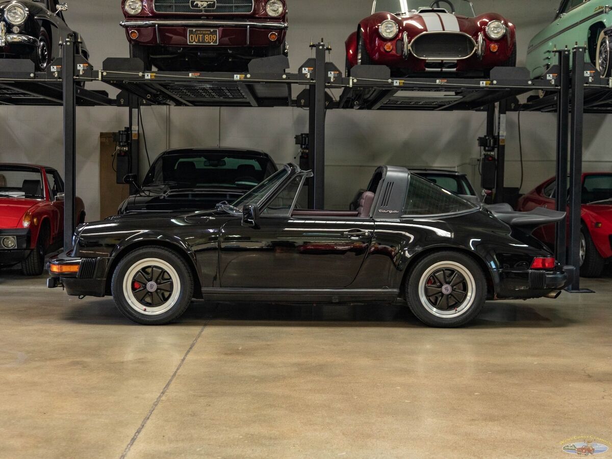 1983 Porsche 911 Targa 5 spd Coupe - photo 6