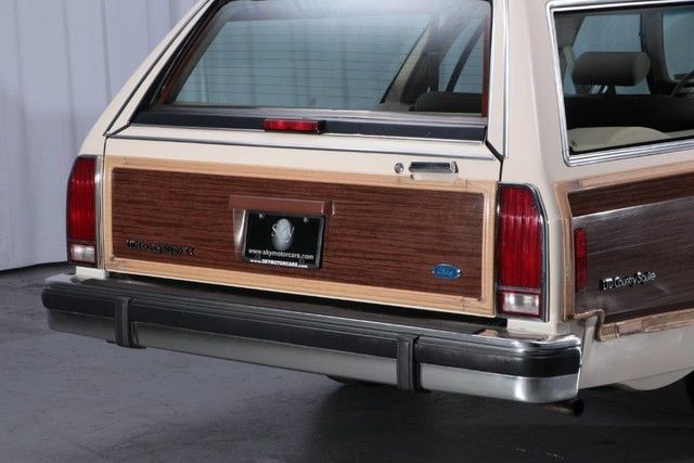1991 Ford Other Pickups LX Country Squire - photo 12