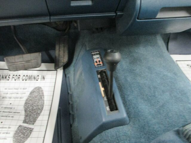 1992 Chevrolet C/K Pickup 1500 4X4 silverado - photo 10