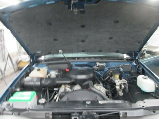 1992 Chevrolet C/K Pickup 1500 4X4 silverado - photo 2