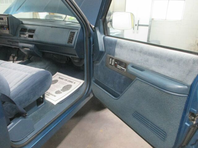 1992 Chevrolet C/K Pickup 1500 4X4 silverado - photo 4