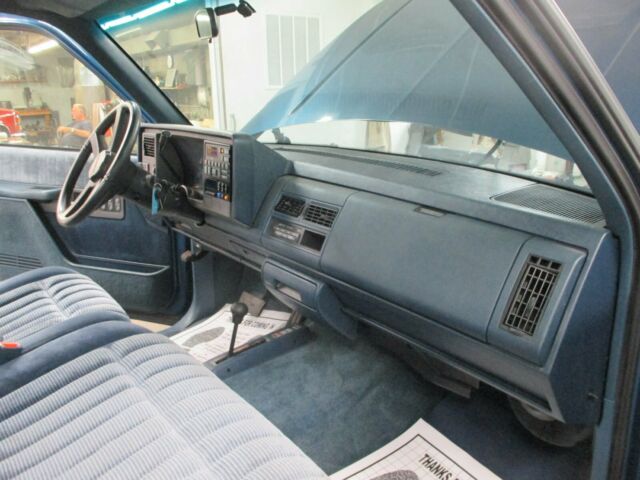 1992 Chevrolet C/K Pickup 1500 4X4 silverado - photo 5