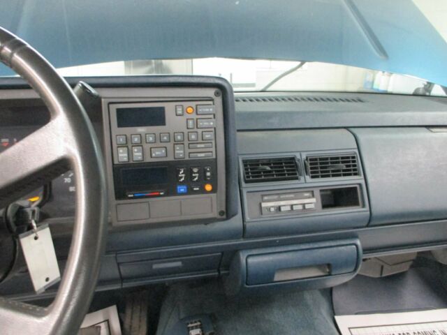 1992 Chevrolet C/K Pickup 1500 4X4 silverado - photo 9