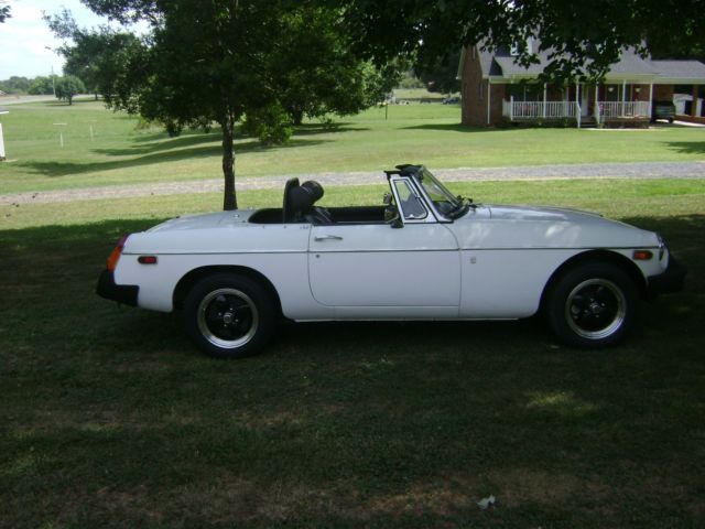 $13,731 In Receipts - Must See And Read Auction - 50,381 Miles 1976 MG MGB