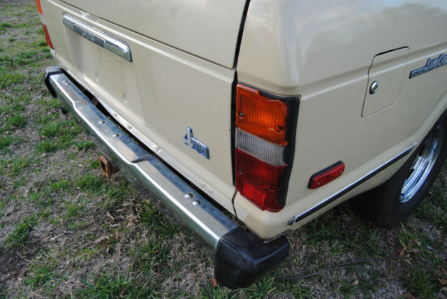 1987 Toyota Land Cruiser Base Sport Utility 4-Door - photo 10
