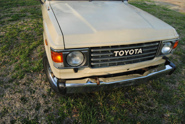 1987 Toyota Land Cruiser Base Sport Utility 4-Door - photo 7