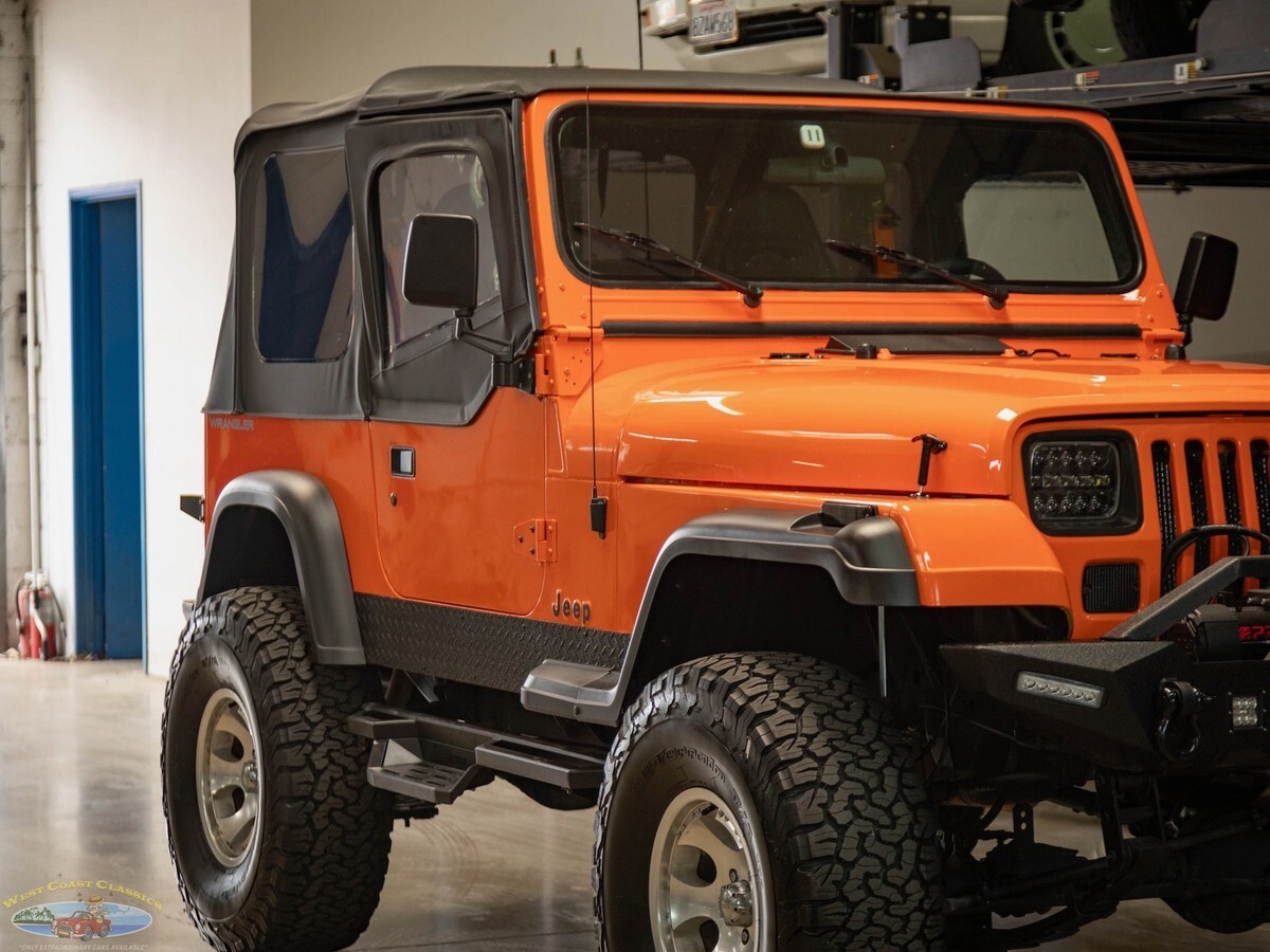 1994 Jeep Wrangler Custom SE Automatic 4WD SUV - photo 11