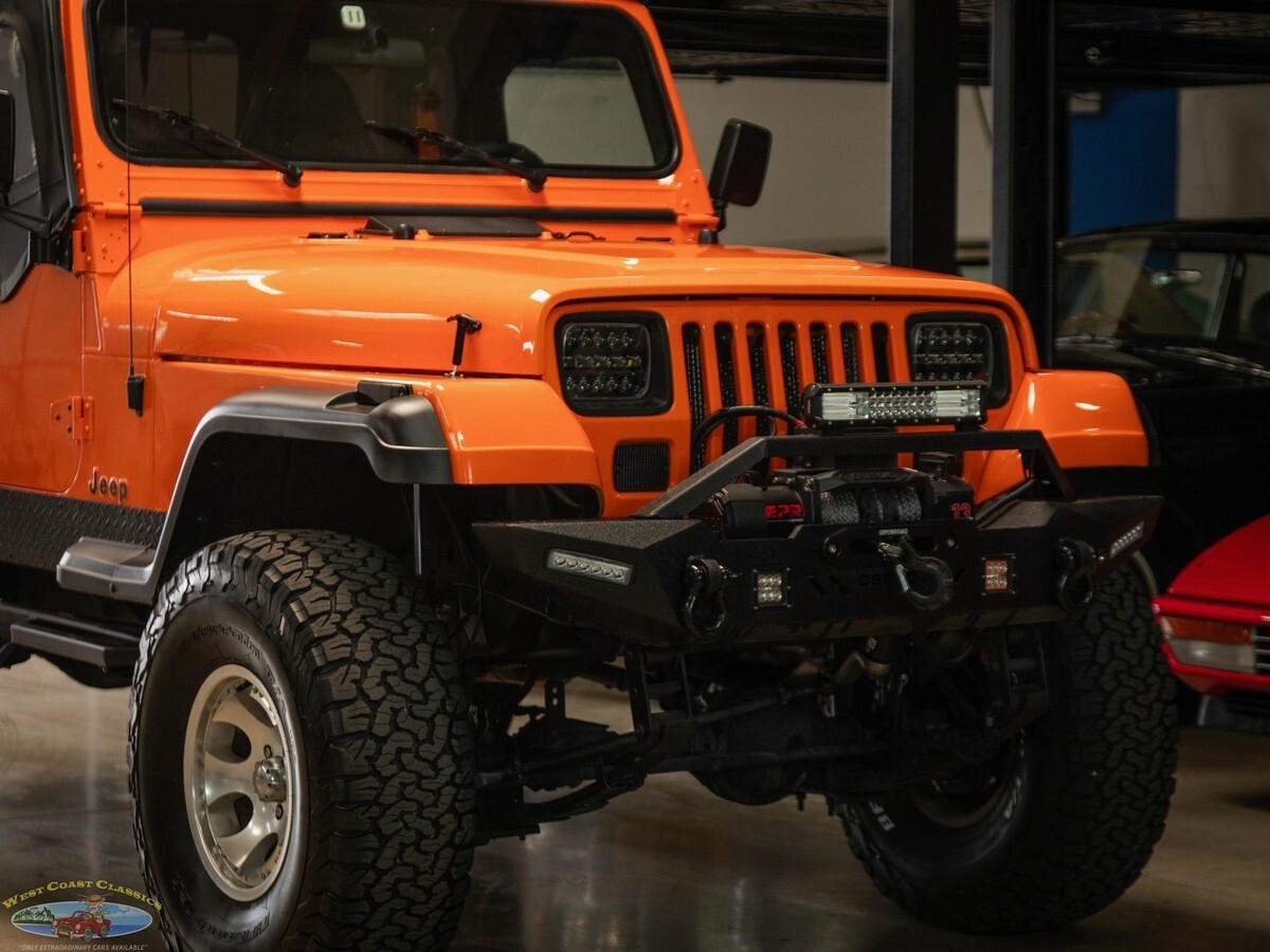 1994 Jeep Wrangler Custom SE Automatic 4WD SUV - photo 12
