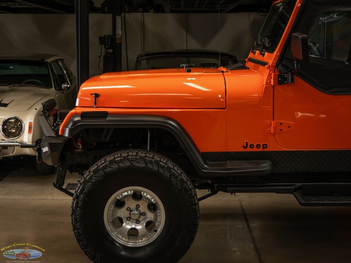 1994 Jeep Wrangler Custom SE Automatic 4WD SUV - photo 5