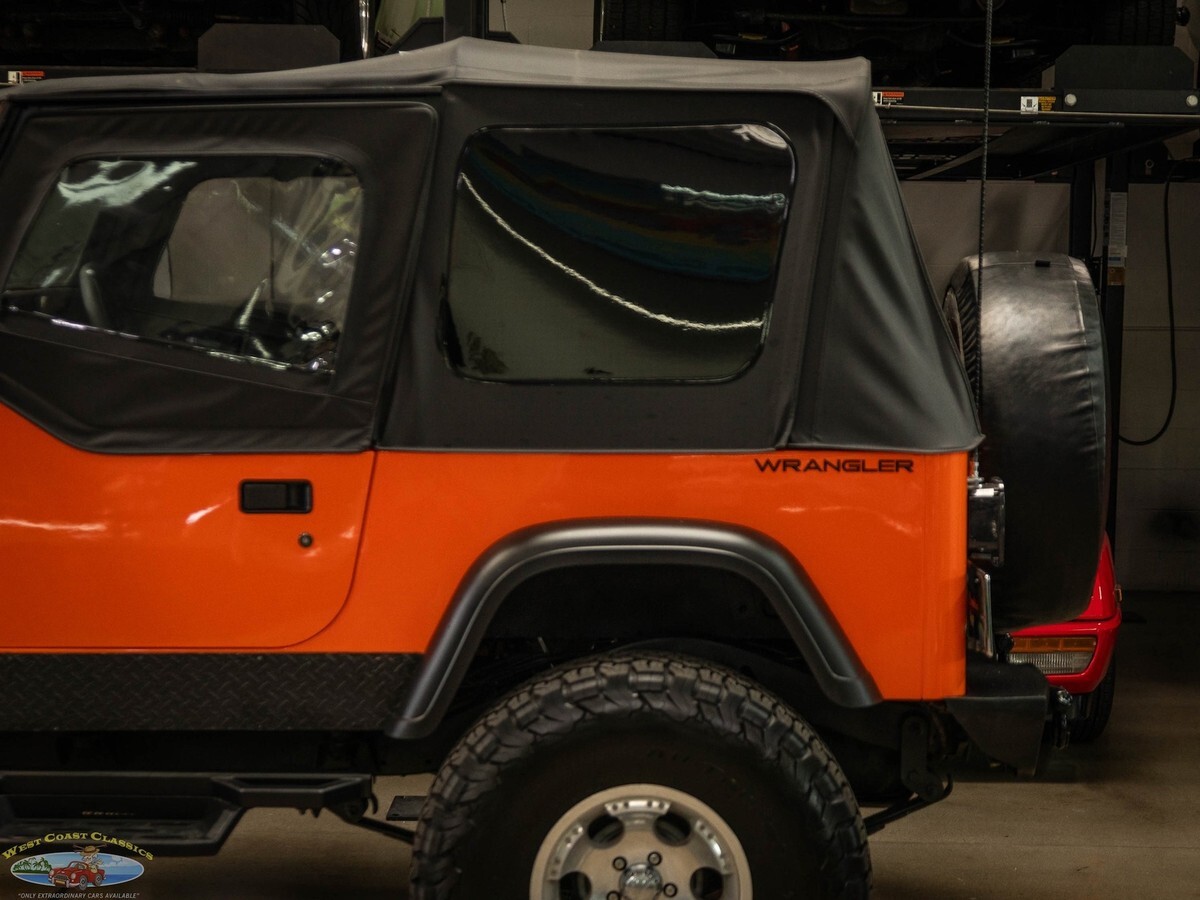 1994 Jeep Wrangler Custom SE Automatic 4WD SUV - photo 7