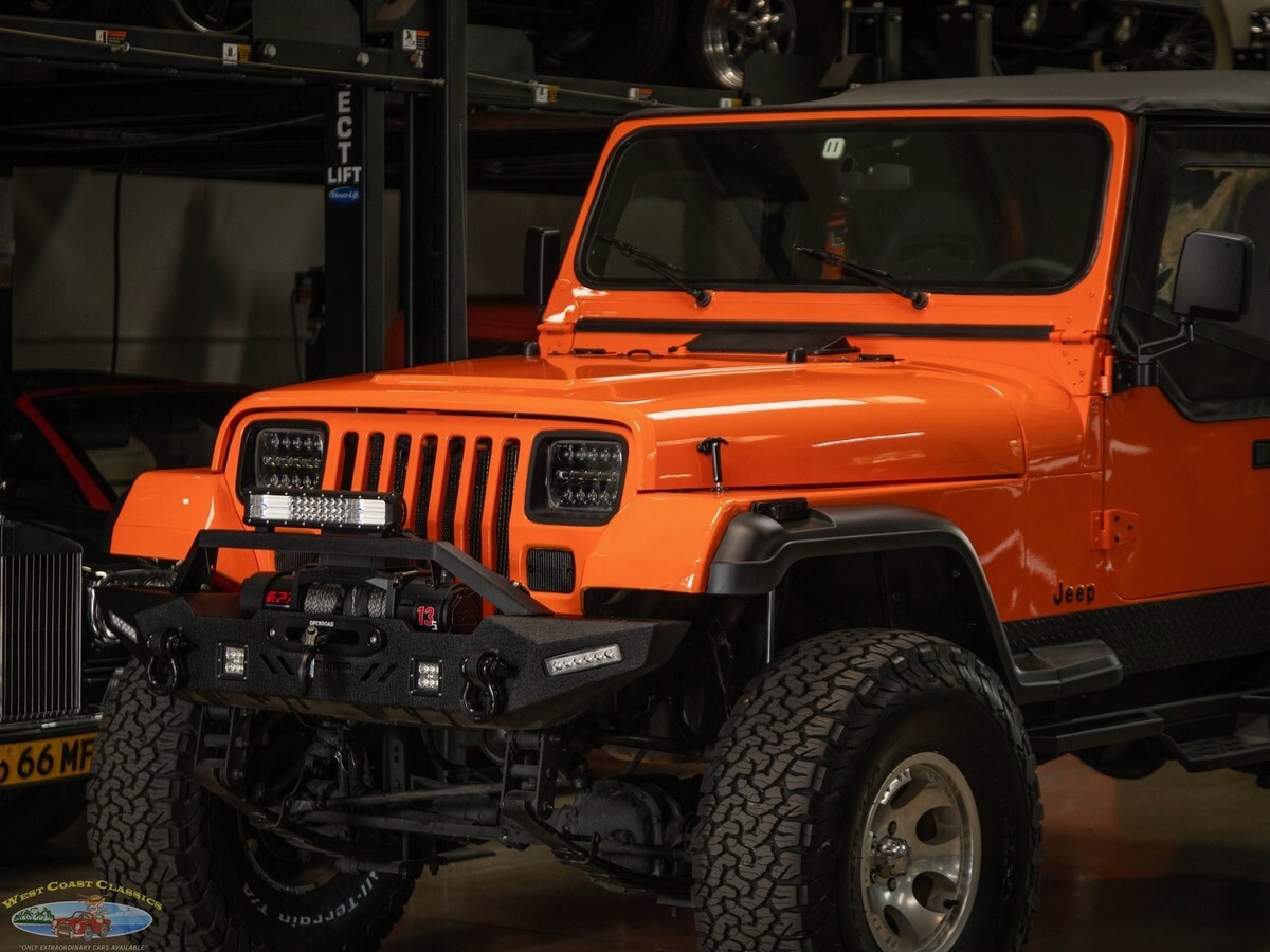 1994 Jeep Wrangler Custom SE Automatic 4WD SUV - photo 8