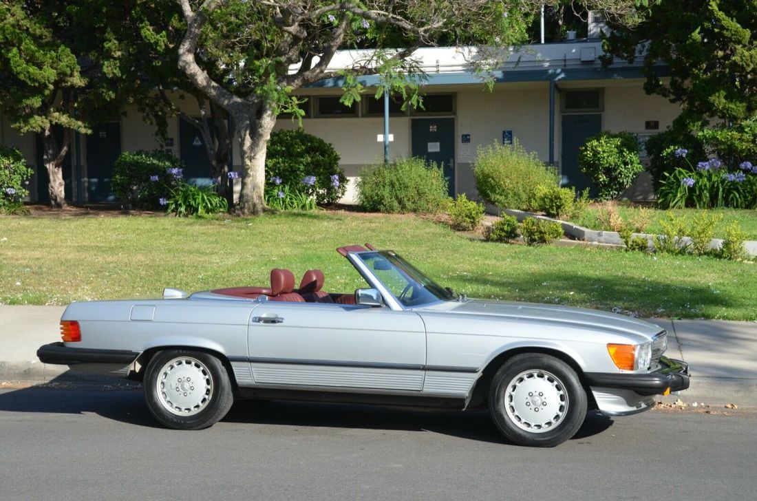 1986 Mercedes-Benz SL-Class 560SL - photo 2