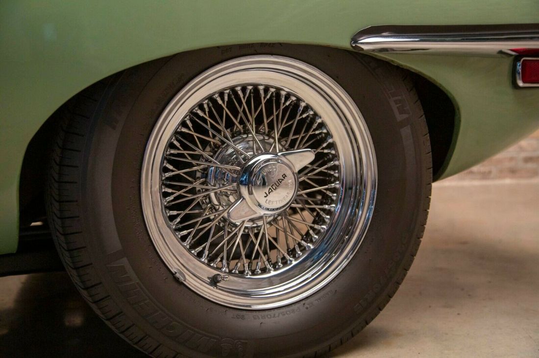 1969 Jaguar E-Type Roadster - photo 10