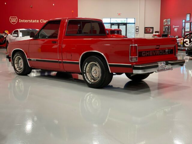 1991 Chevrolet S-10 Tahoe - photo 7