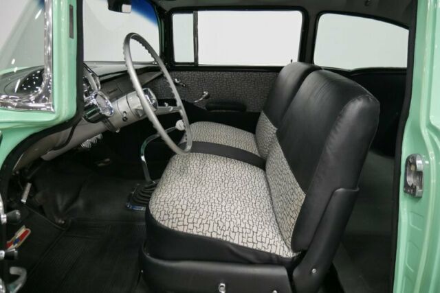 1957 Chevrolet Bel Air/150/210 Utility Sedan - photo 5
