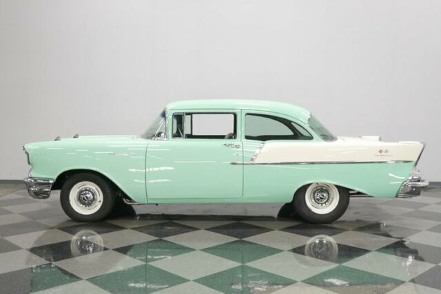 1957 Chevrolet Bel Air/150/210 Utility Sedan - photo 8