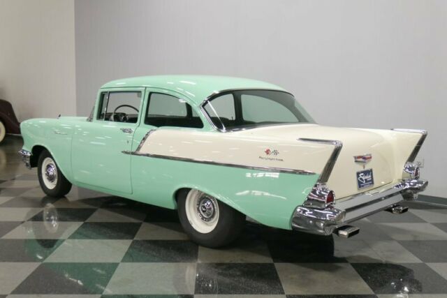 1957 Chevrolet Bel Air/150/210 Utility Sedan - photo 9