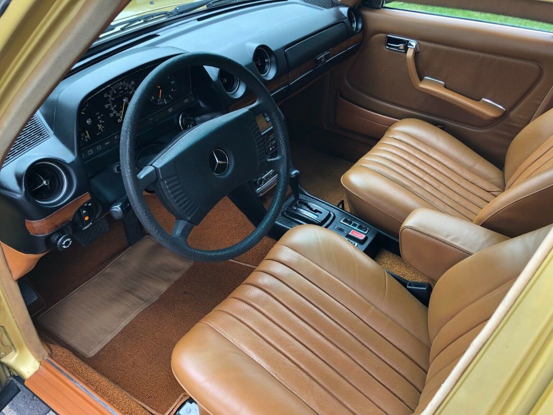 1979 Mercedes-Benz 300-Series 300TD - photo 11