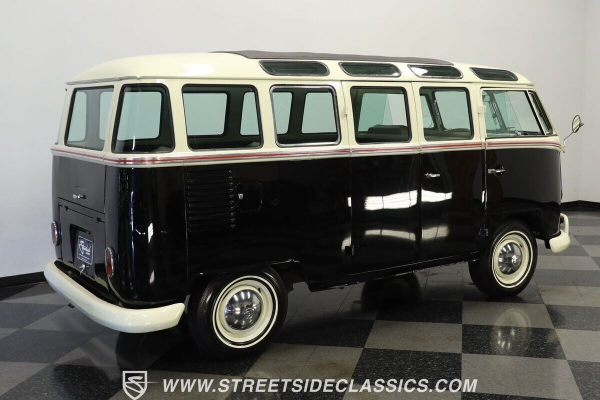 1975 Volkswagen Bus/Vanagon 23 Window Deluxe - photo 12