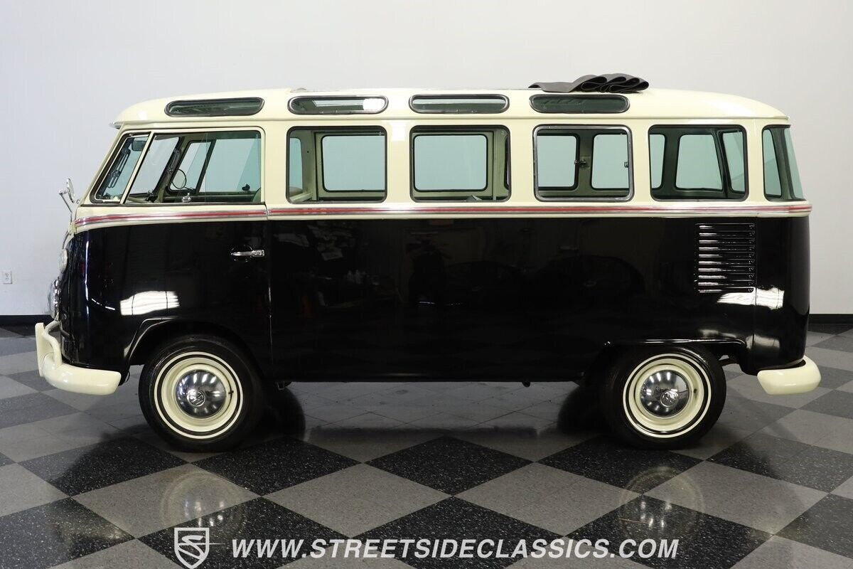 1975 Volkswagen Bus/Vanagon 23 Window Deluxe - photo 3