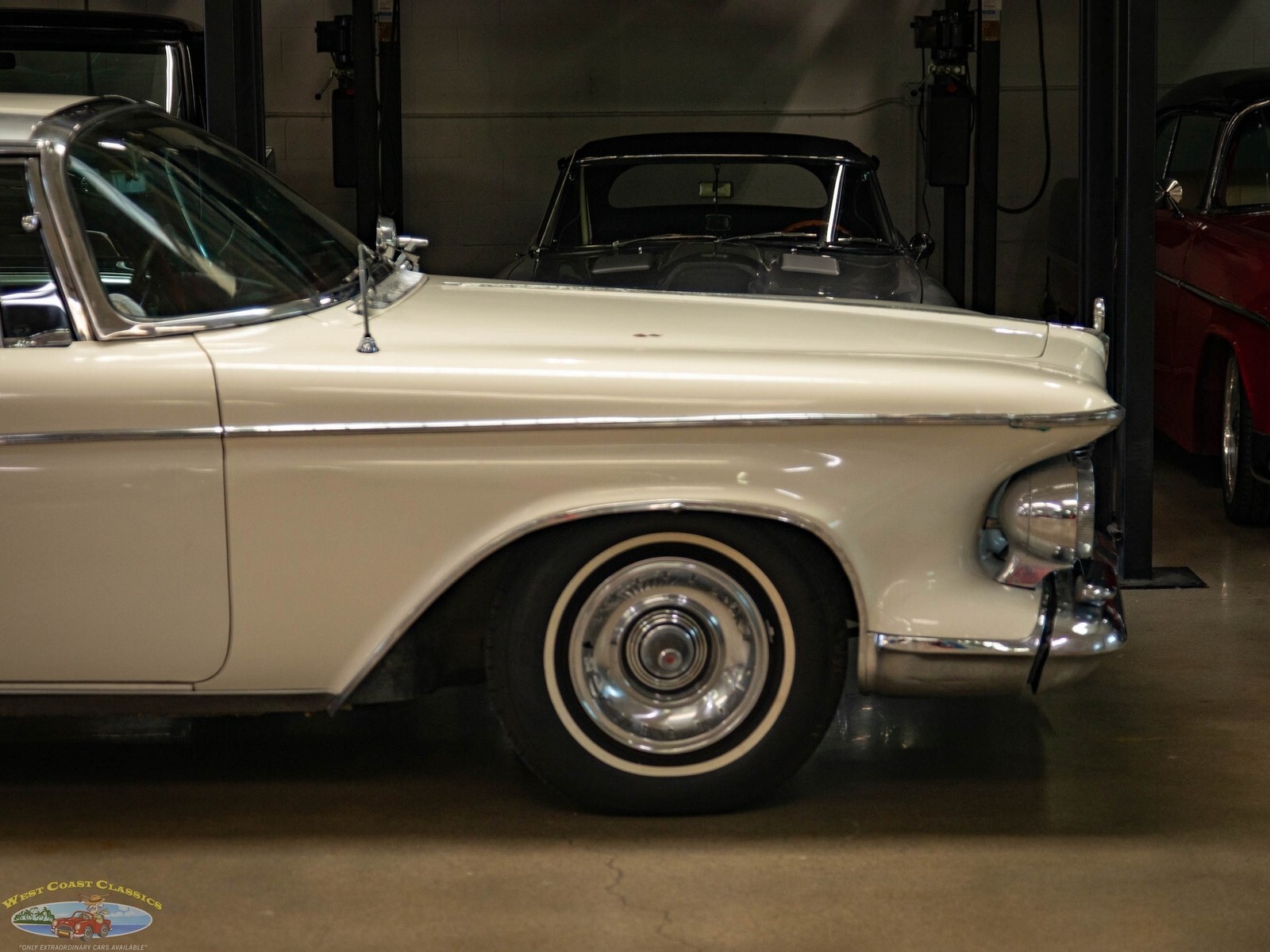 1962 Chrysler Imperial LeBaron So Hampton 4 Door Hardtop - photo 4