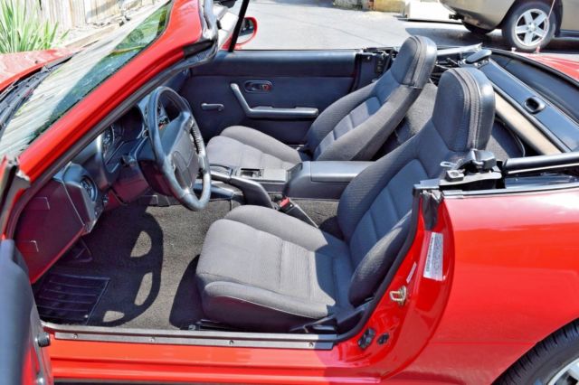 1993 Mazda MX-5 Miata 15K ORIG MILES W/ HARDTOP - photo 9