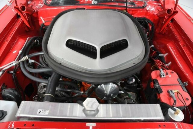 1970 Dodge Challenger -- - photo 4