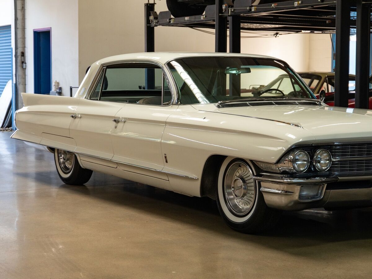 1962 Cadillac Fleetwood 60 Special 4 Door Hardtop - photo 11