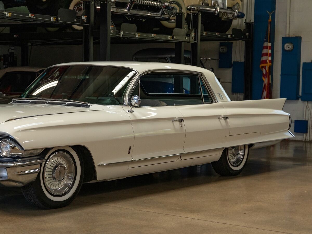 1962 Cadillac Fleetwood 60 Special 4 Door Hardtop - photo 9