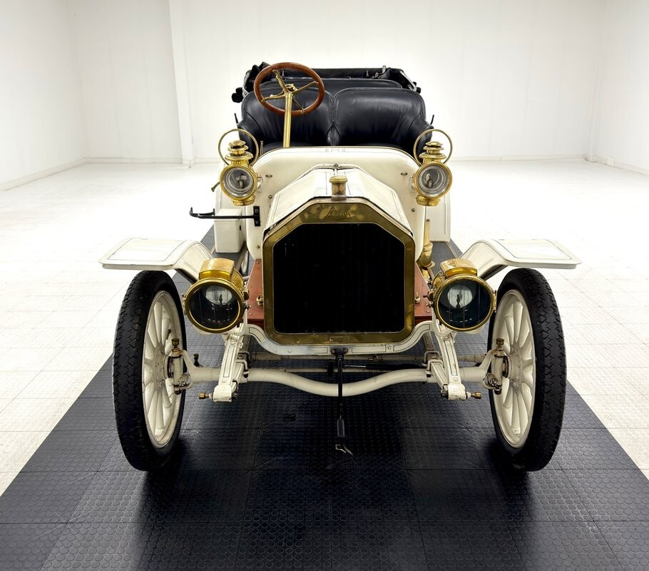 1909 Buick Model 10 Touring Sedan - photo 11